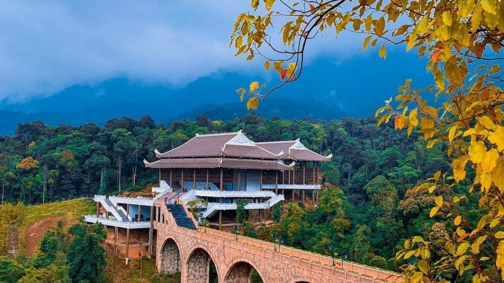 Tour Chùa Vĩnh Nghiêm - Tây Yên Tử