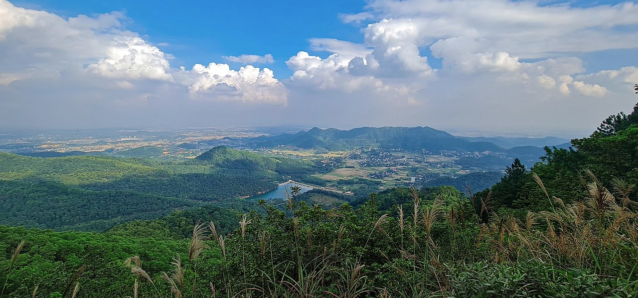 Tour Trekking: Núi Hàm Lợn