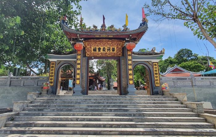 Tour Bắc Hà
