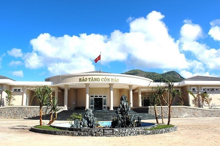 Destination tour image