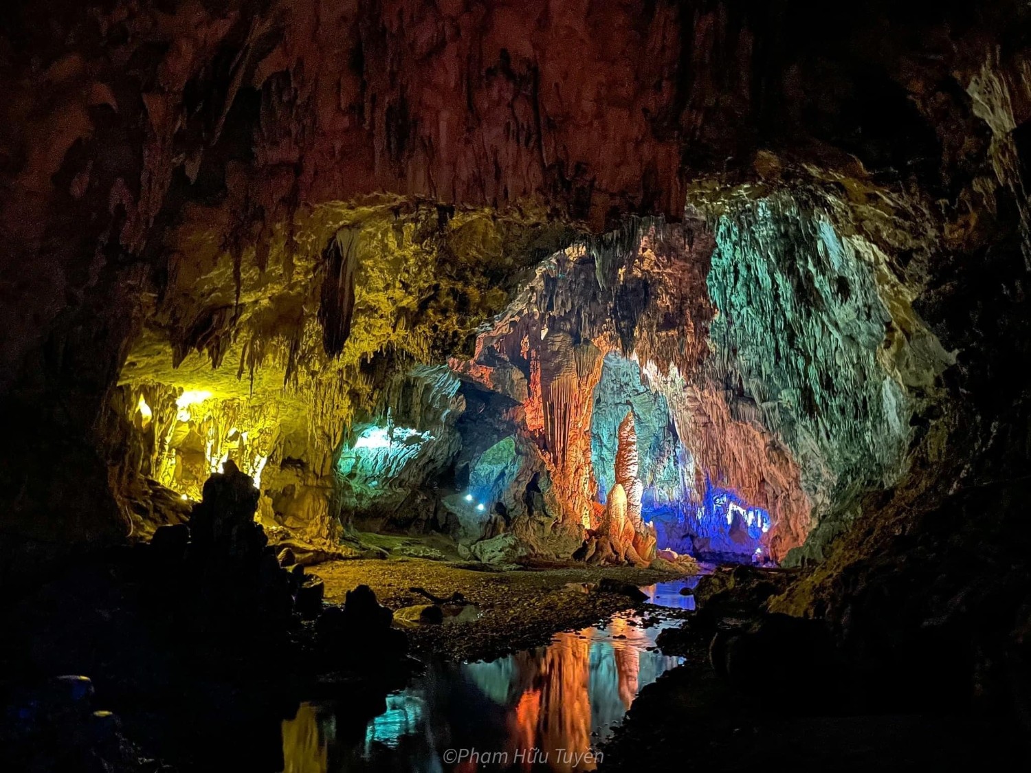 Destination tour image