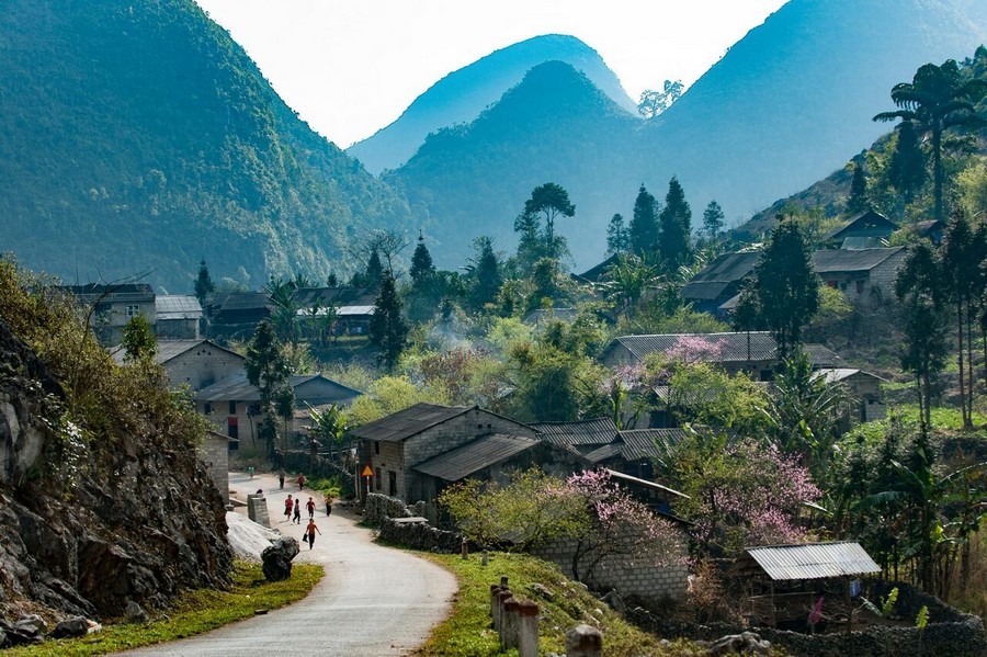 Tour Hà Giang - Lũng Cú - Đồng Văn - Hẻm Tu Sản