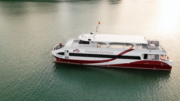 Destination tour image