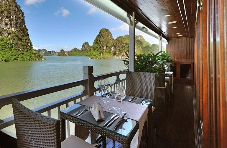 Destination tour image