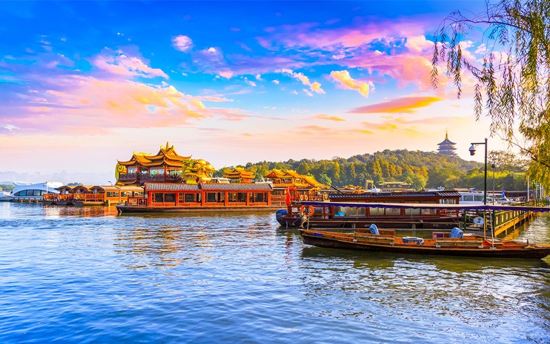 Destination tour image