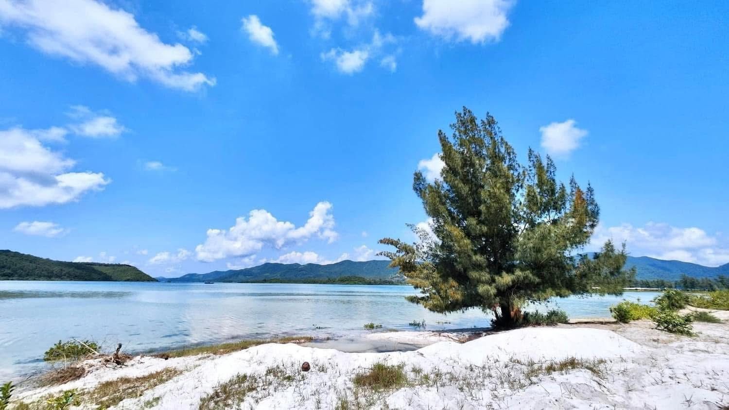 Destination tour image